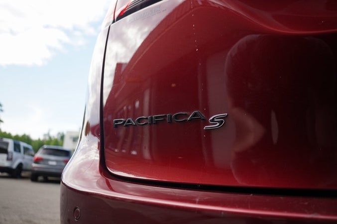 2019 Chrysler Pacifica Touring Plus in Springfield, VA - Dealer Network Trade