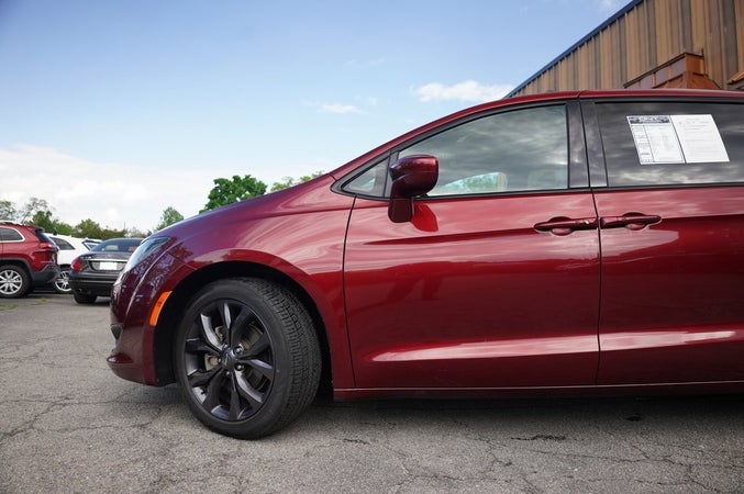 2019 Chrysler Pacifica Touring Plus in Springfield, VA - Dealer Network Trade