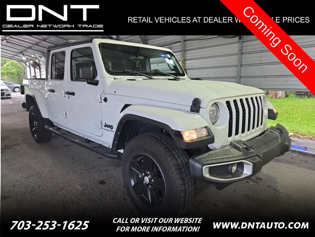 2022 Jeep Gladiator Sport