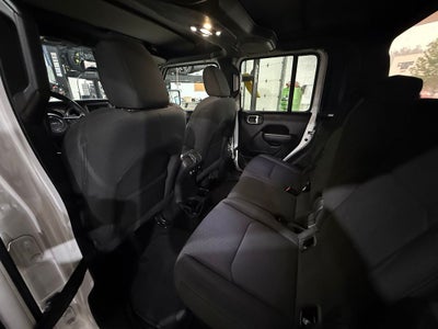 2022 Jeep Gladiator Sport