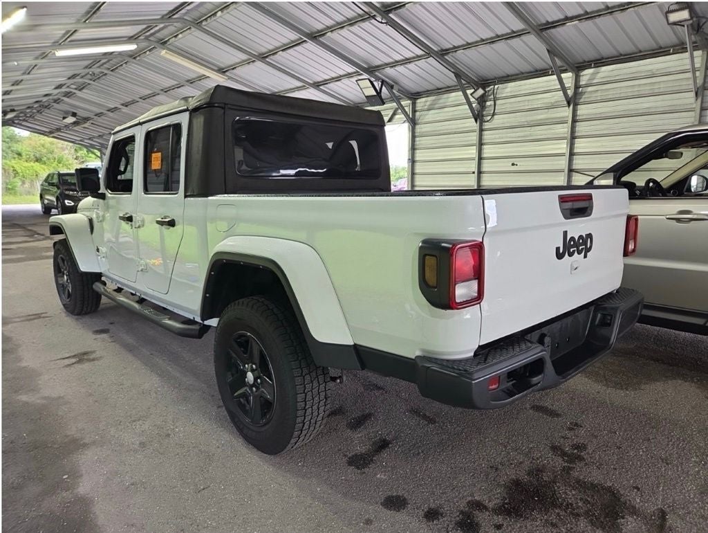 2022 Jeep Gladiator Sport