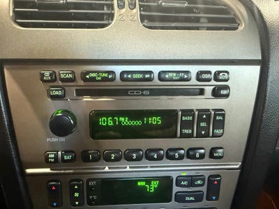 2004 Ford Thunderbird Base