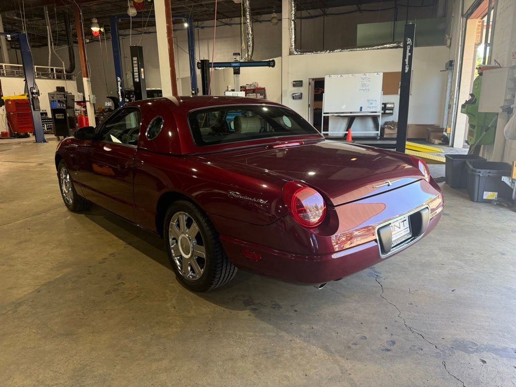 2004 Ford Thunderbird Base