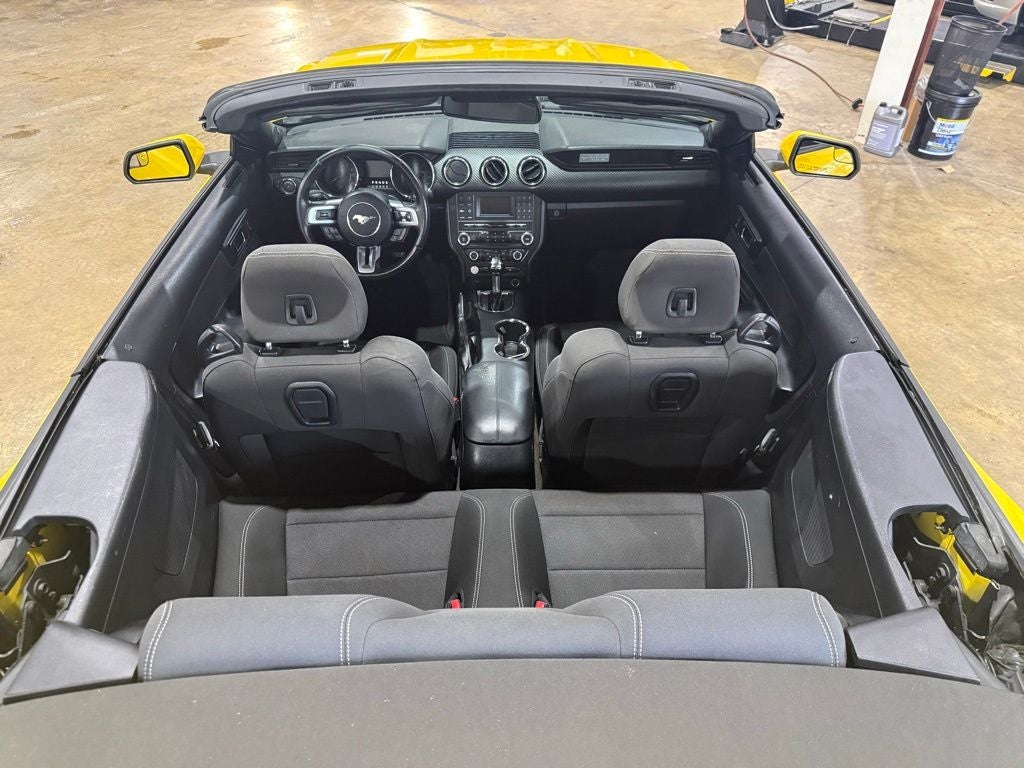 2016 Ford Mustang V6