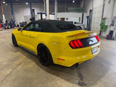 2016 Ford Mustang V6