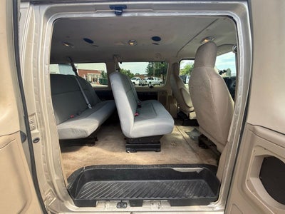 2013 Ford E-350SD XLT