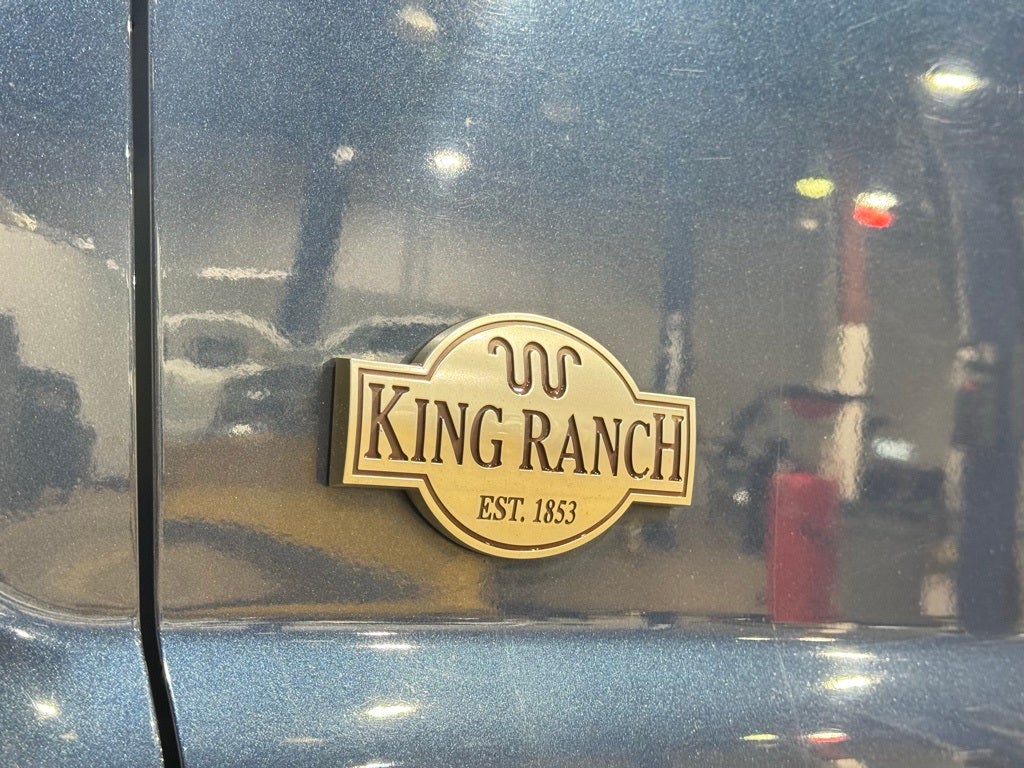 2016 Ford F-350SD King Ranch DRW