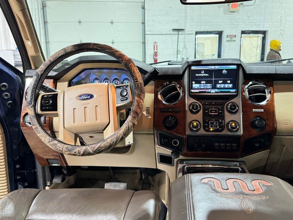 2016 Ford F-350SD King Ranch DRW