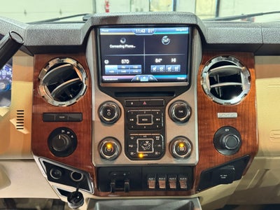 2016 Ford F-350SD King Ranch DRW