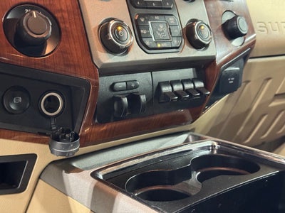 2016 Ford F-350SD King Ranch DRW