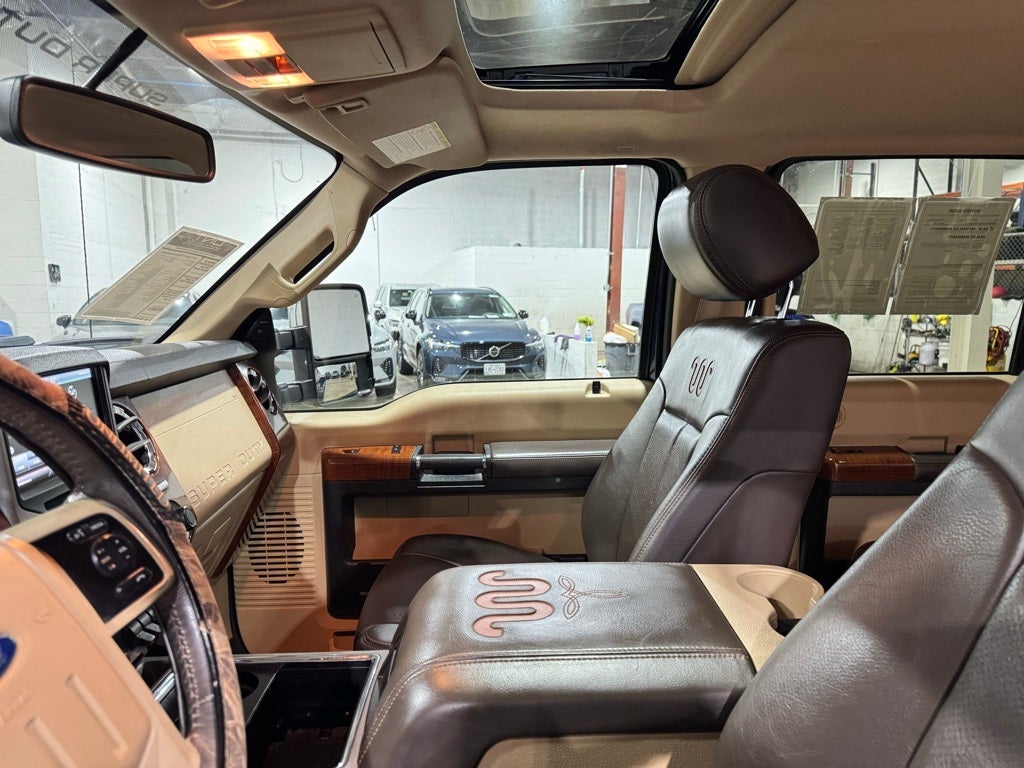 2016 Ford F-350SD King Ranch DRW