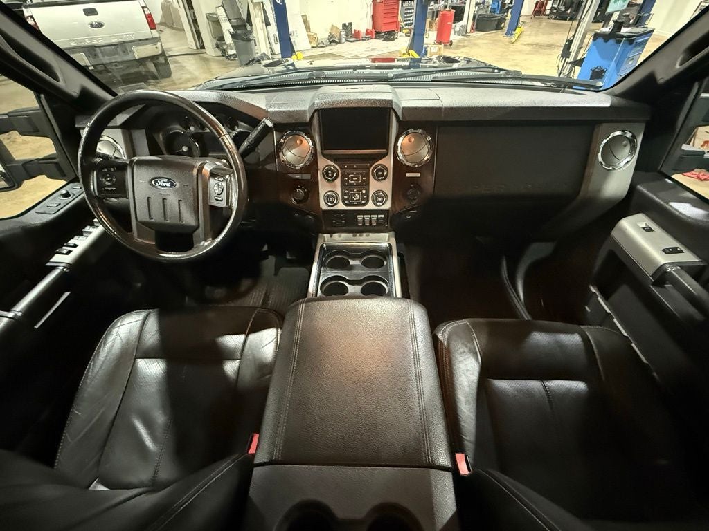 2016 Ford F-350SD Lariat DRW
