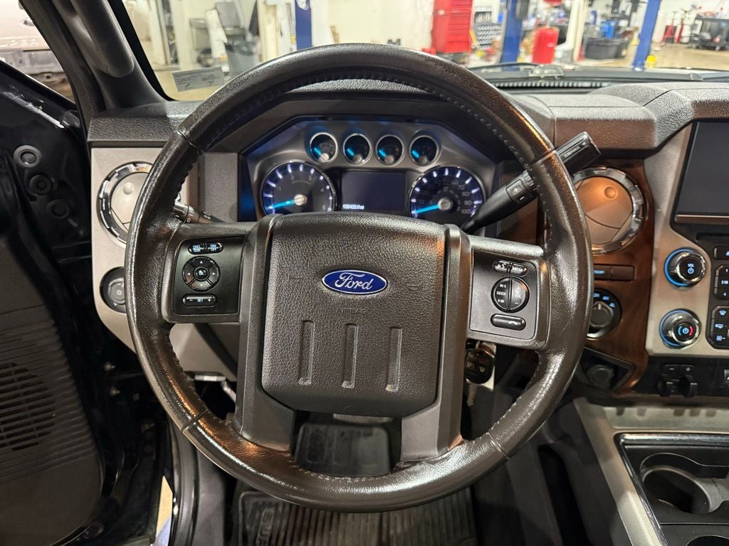 2016 Ford F-350SD Lariat DRW