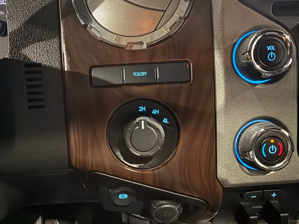 2016 Ford F-350SD Lariat DRW