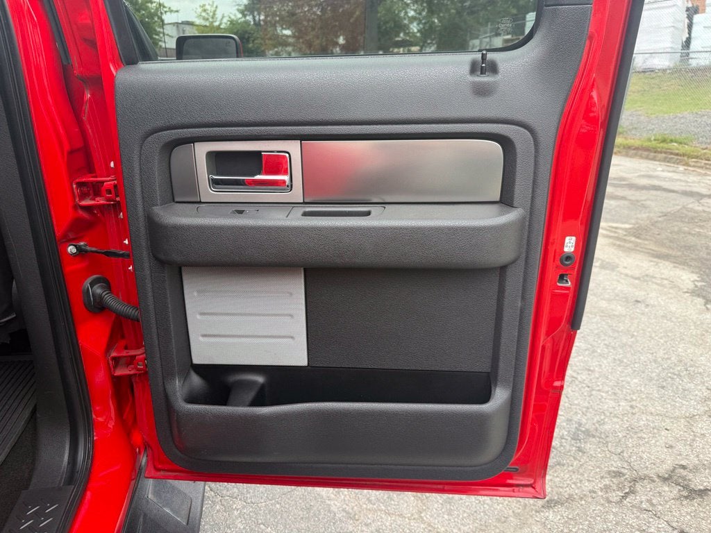 2013 Ford F-150 SVT Raptor