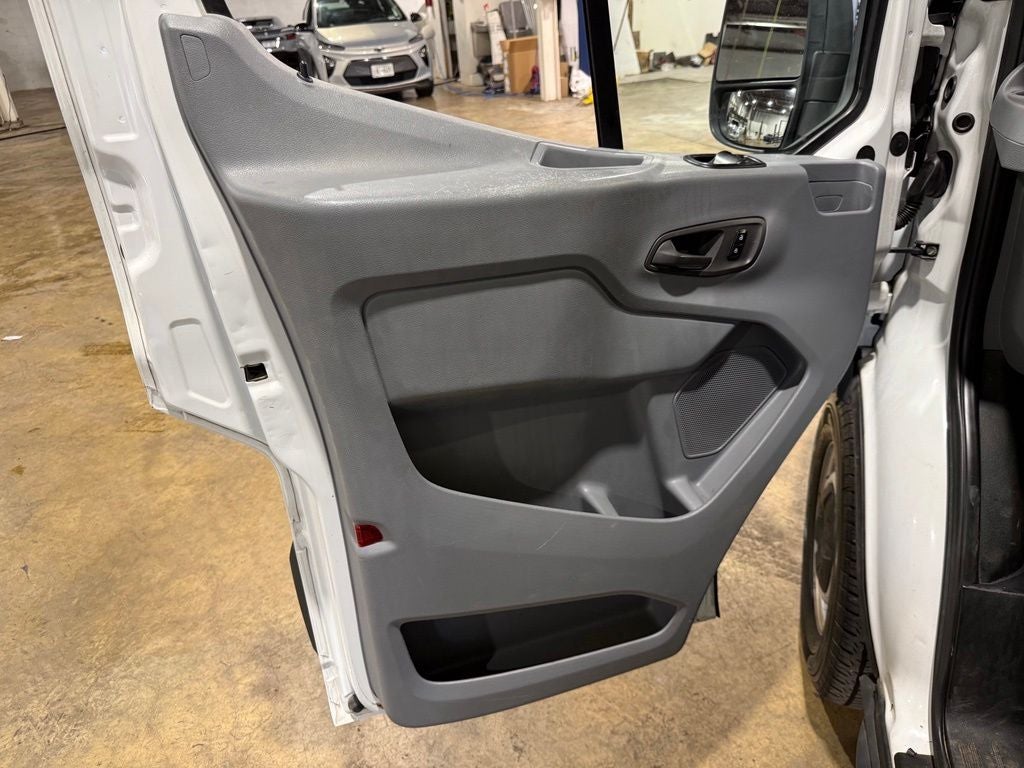 2016 Ford Transit-250 Base