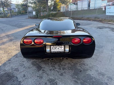 2004 Chevrolet Corvette Base