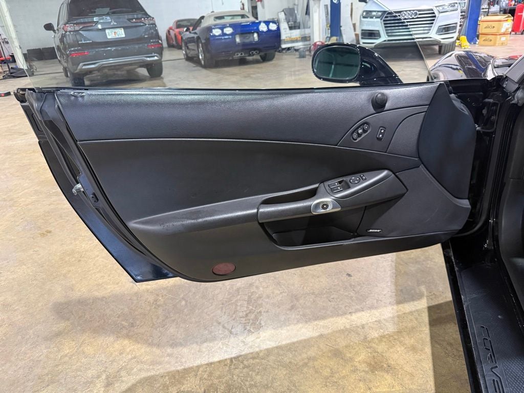 2005 Chevrolet Corvette Base
