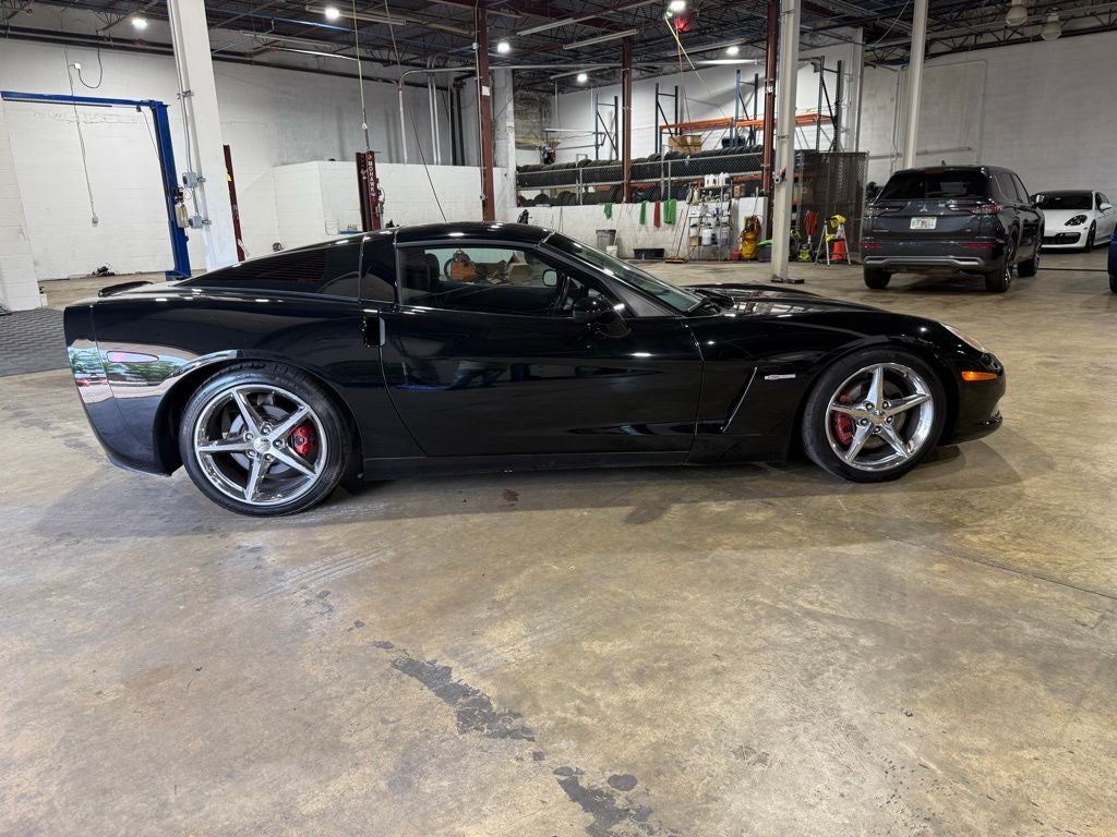 2005 Chevrolet Corvette Base
