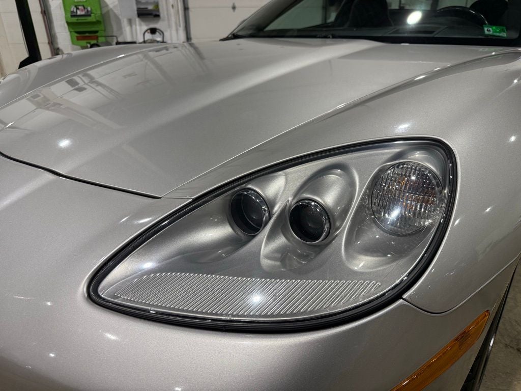 2006 Chevrolet Corvette Base