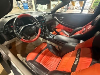 2004 Chevrolet Corvette Base