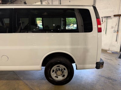 2015 Chevrolet Express 3500 LT Passenger