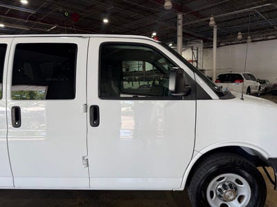 2015 Chevrolet Express 3500 LT Passenger