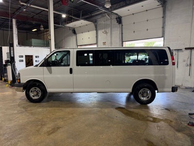 2015 Chevrolet Express 3500 LT Passenger