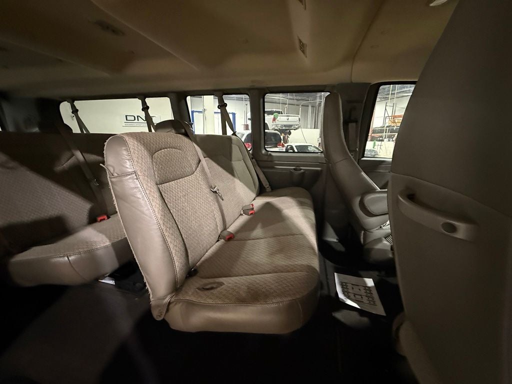 2019 Chevrolet Express 3500 LT 15 Passenger