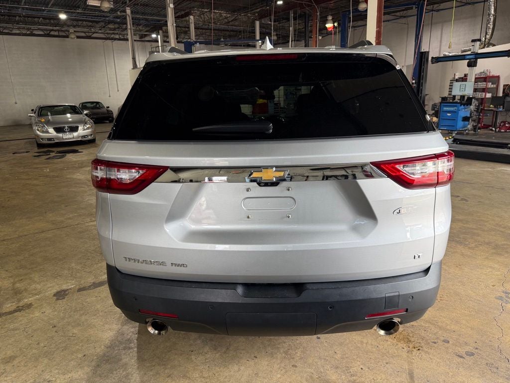 2021 Chevrolet Traverse LT Leather