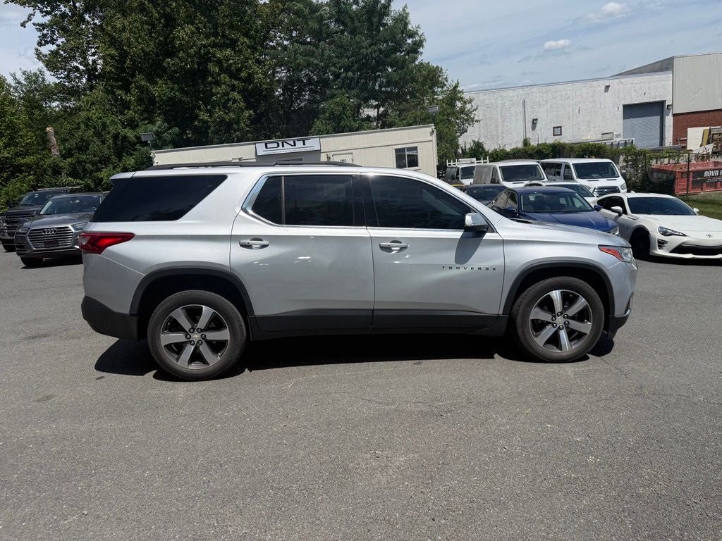 2021 Chevrolet Traverse LT Leather