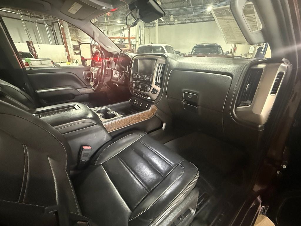 2017 GMC Sierra 2500HD Denali