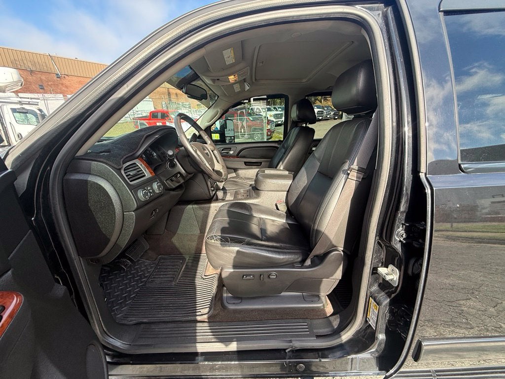 2013 GMC Sierra 3500HD SLT