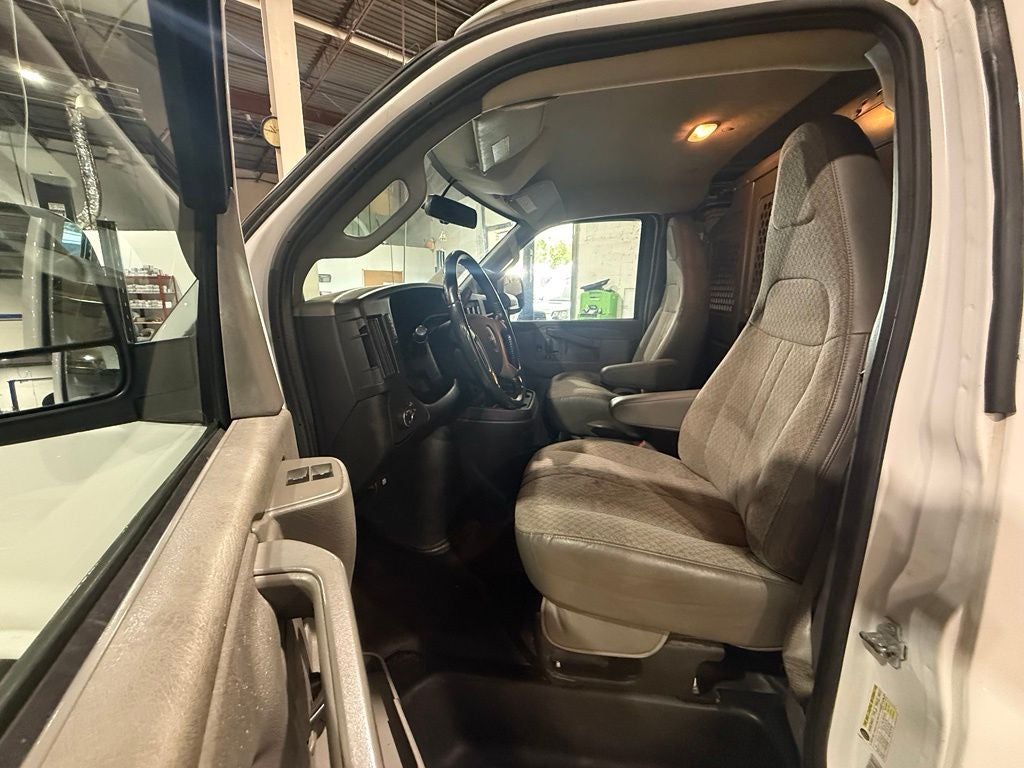 2018 GMC Savana 2500 Work Van