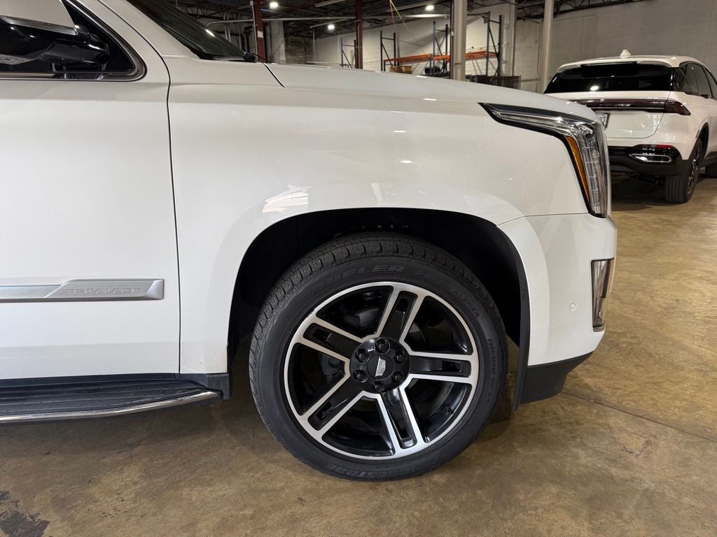 2020 Cadillac Escalade Luxury