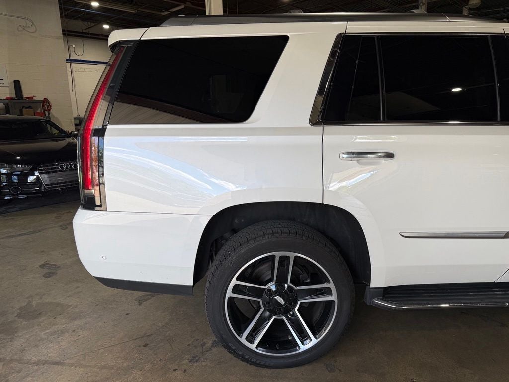 2020 Cadillac Escalade Luxury