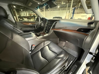 2020 Cadillac Escalade Luxury