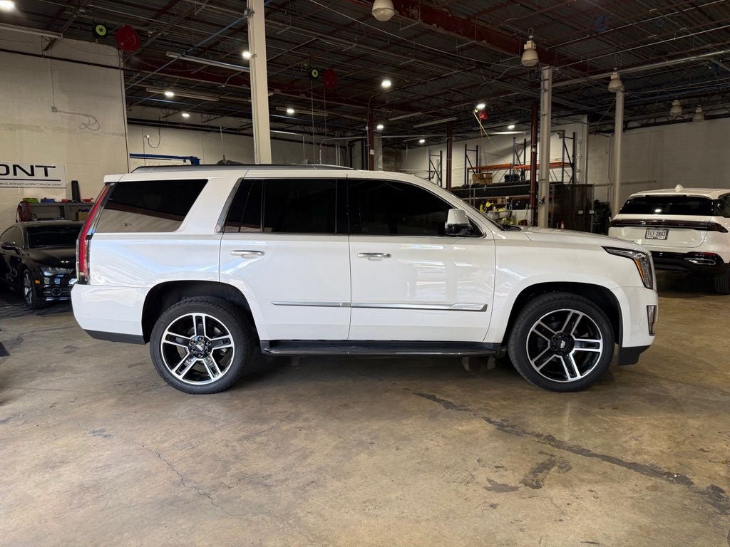 2020 Cadillac Escalade Luxury