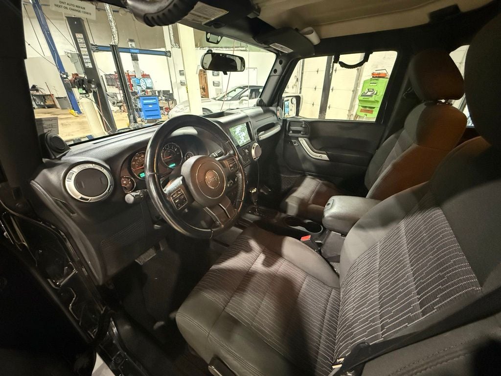 2011 Jeep Wrangler Unlimited Sahara