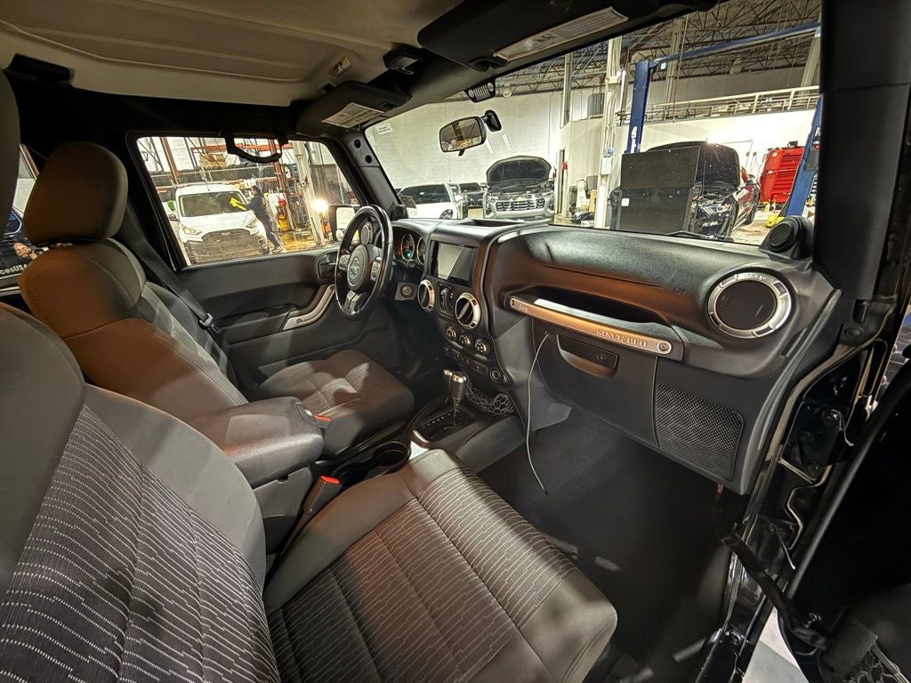 2011 Jeep Wrangler Unlimited Sahara