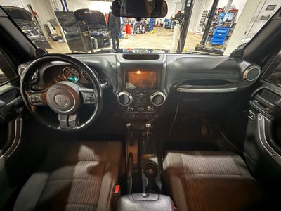 2011 Jeep Wrangler Unlimited Sahara