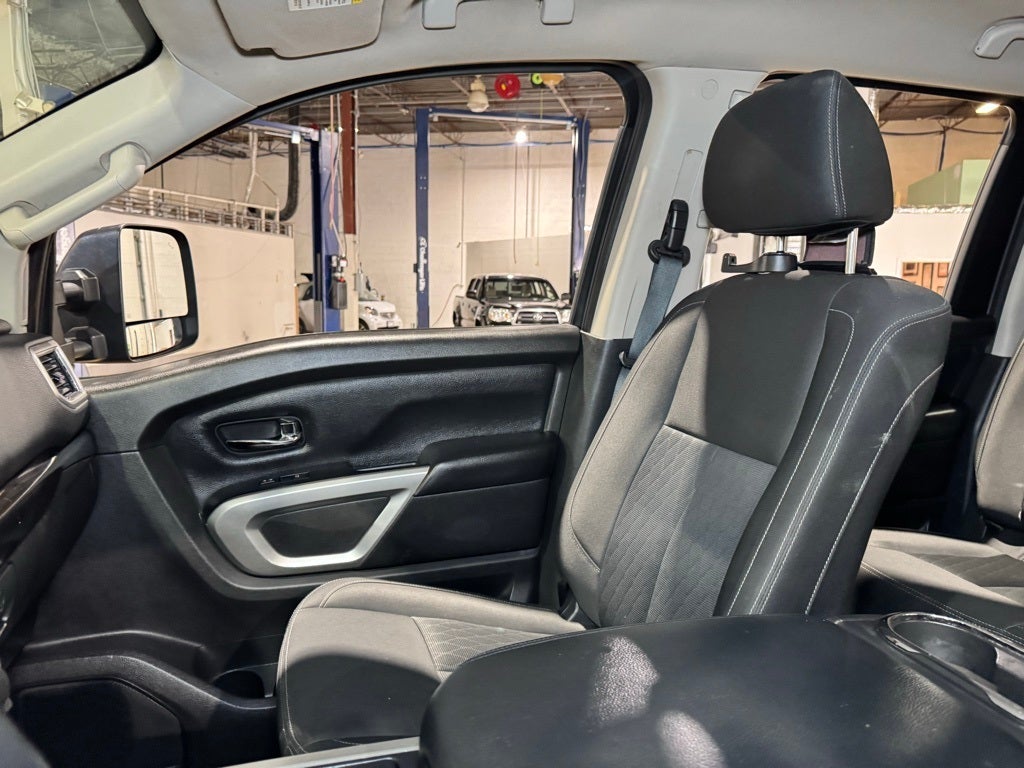 2018 Nissan Titan XD SV