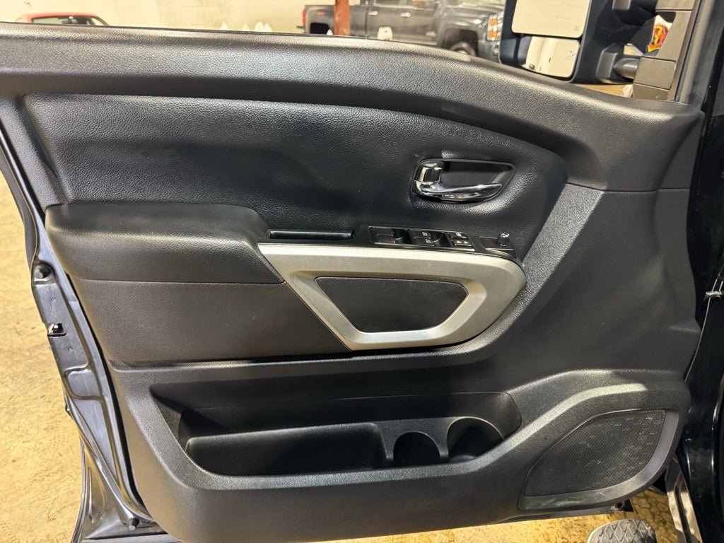 2018 Nissan Titan XD SV