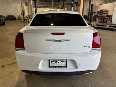 2018 Chrysler 300 S