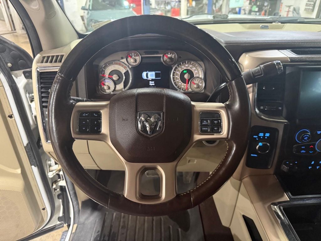 2014 RAM 3500 Laramie Longhorn Mega Cab