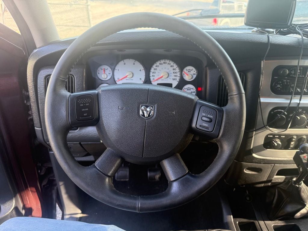 2004 Dodge Ram 2500 SLT 6-Speed Manual