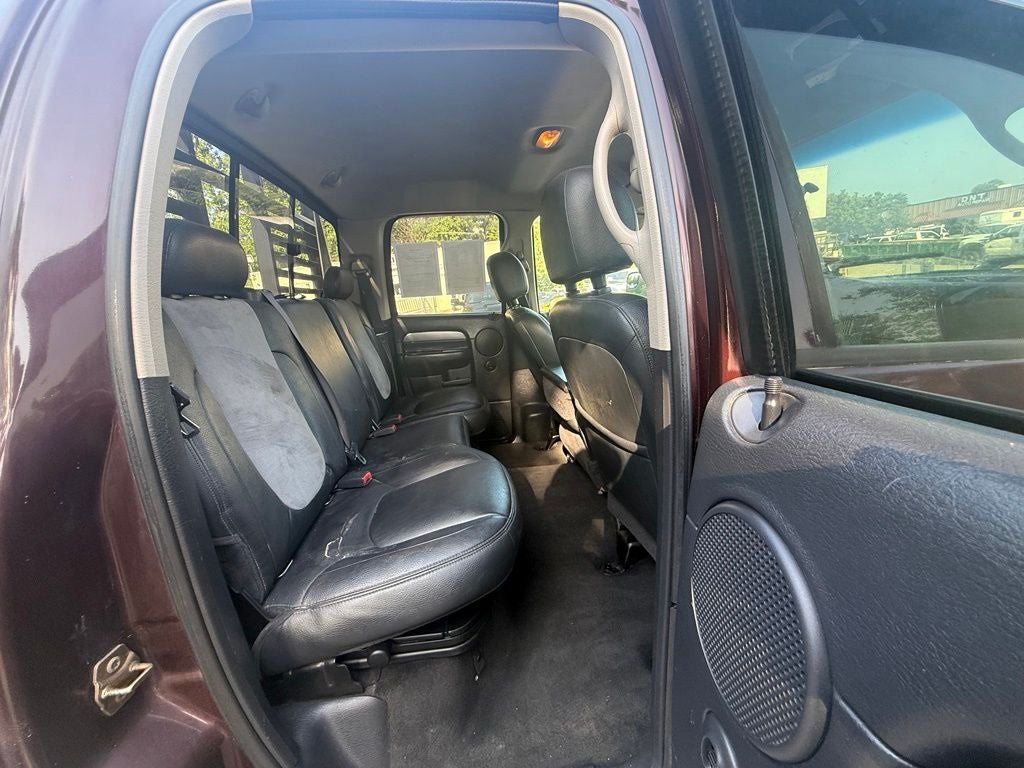 2004 Dodge Ram 2500 SLT 6-Speed Manual