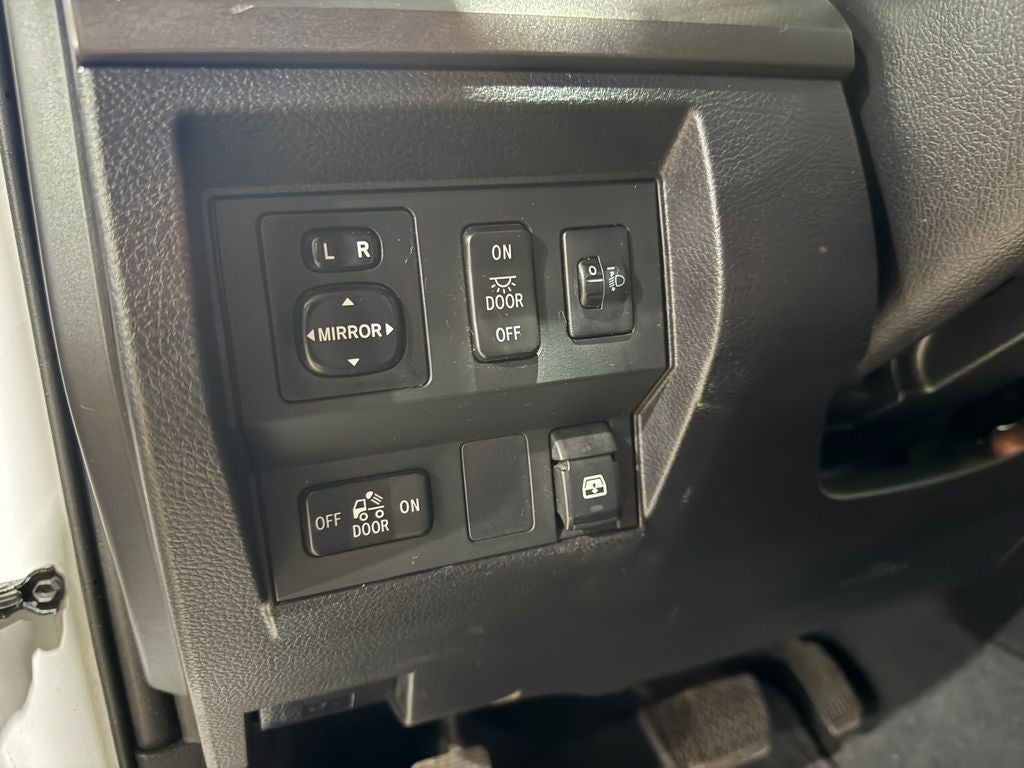 2015 Toyota Tundra SR5 CrewMax