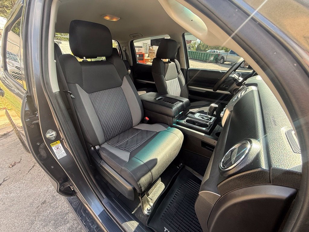 2016 Toyota Tundra SR5 CrewMax