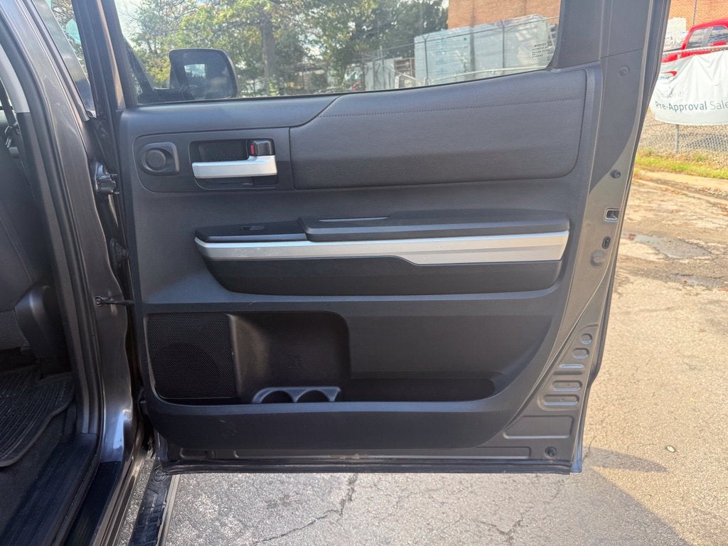 2016 Toyota Tundra SR5 CrewMax